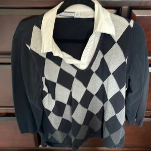 Layered-Look Blacks/Grays Argyle Pattern sweater. Large.
